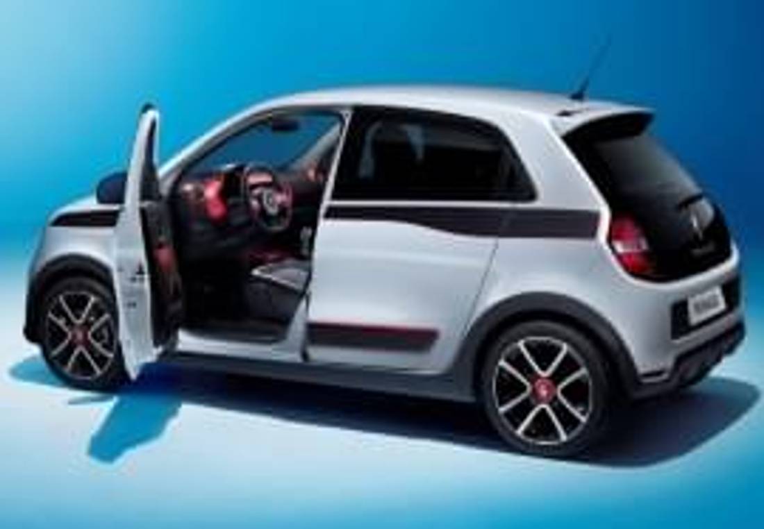 Renault Twingo с отворена врата