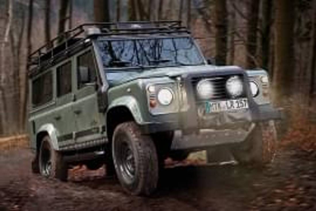 Land Rover Defender Blaser Edition