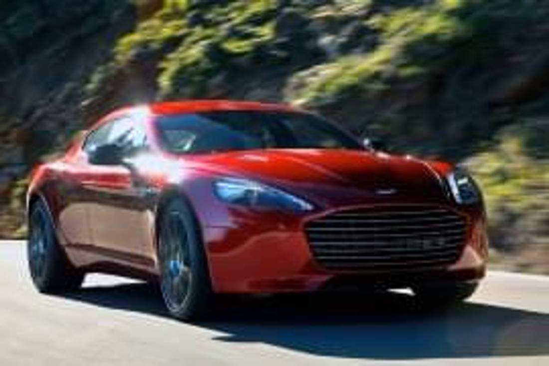 Aston Martin Rapide S отпред