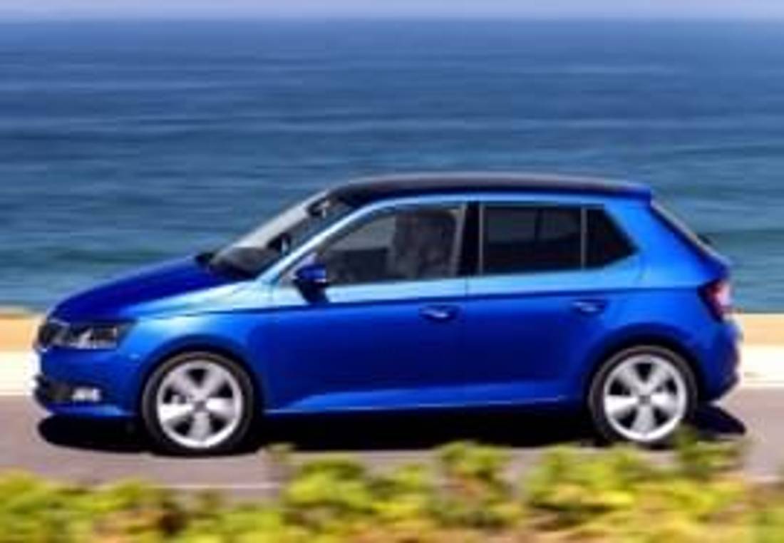 Skoda Fabia изглед отстрани