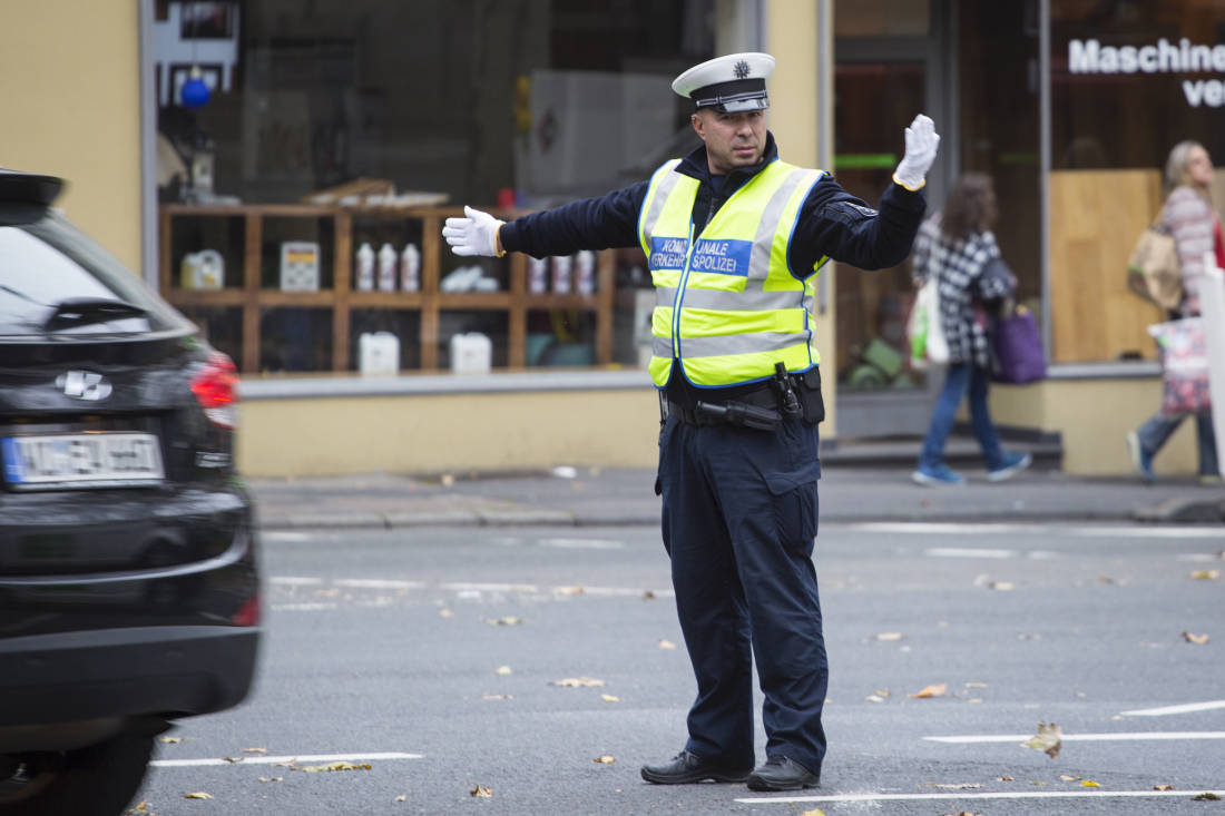 Verkehrsregelung Polizei