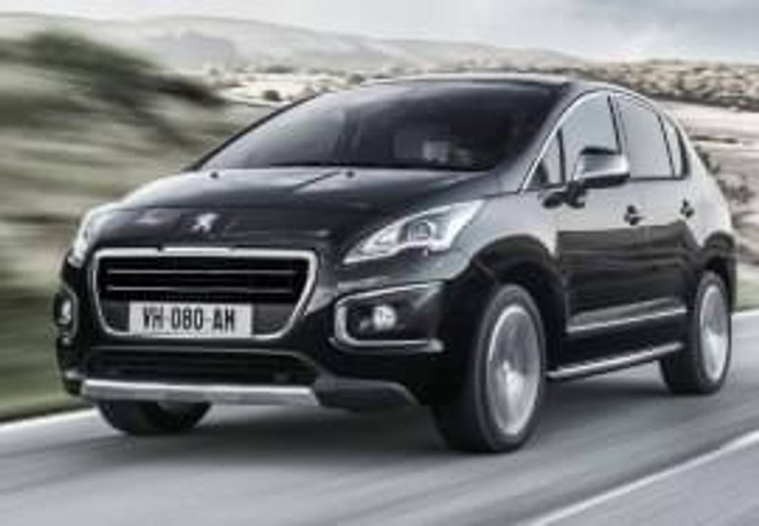 Peugeot 3008 отпред