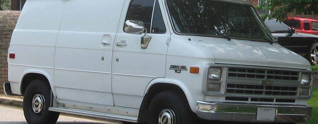 chevrolet-g-l-01.jpg